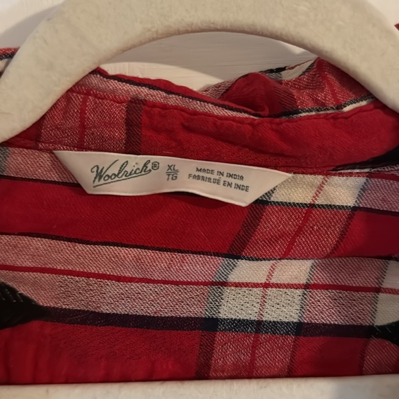 Woolrich XL Women’s Red/Black/White Flannel - Picture 2 of 3